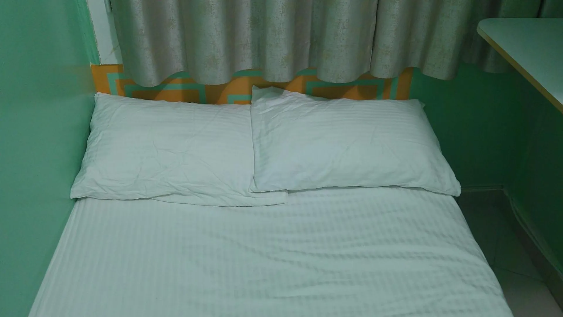Ruby Star Budget Room With Shared Washroom Access G06 Dubai Birleşik Arap Emirlikleri
