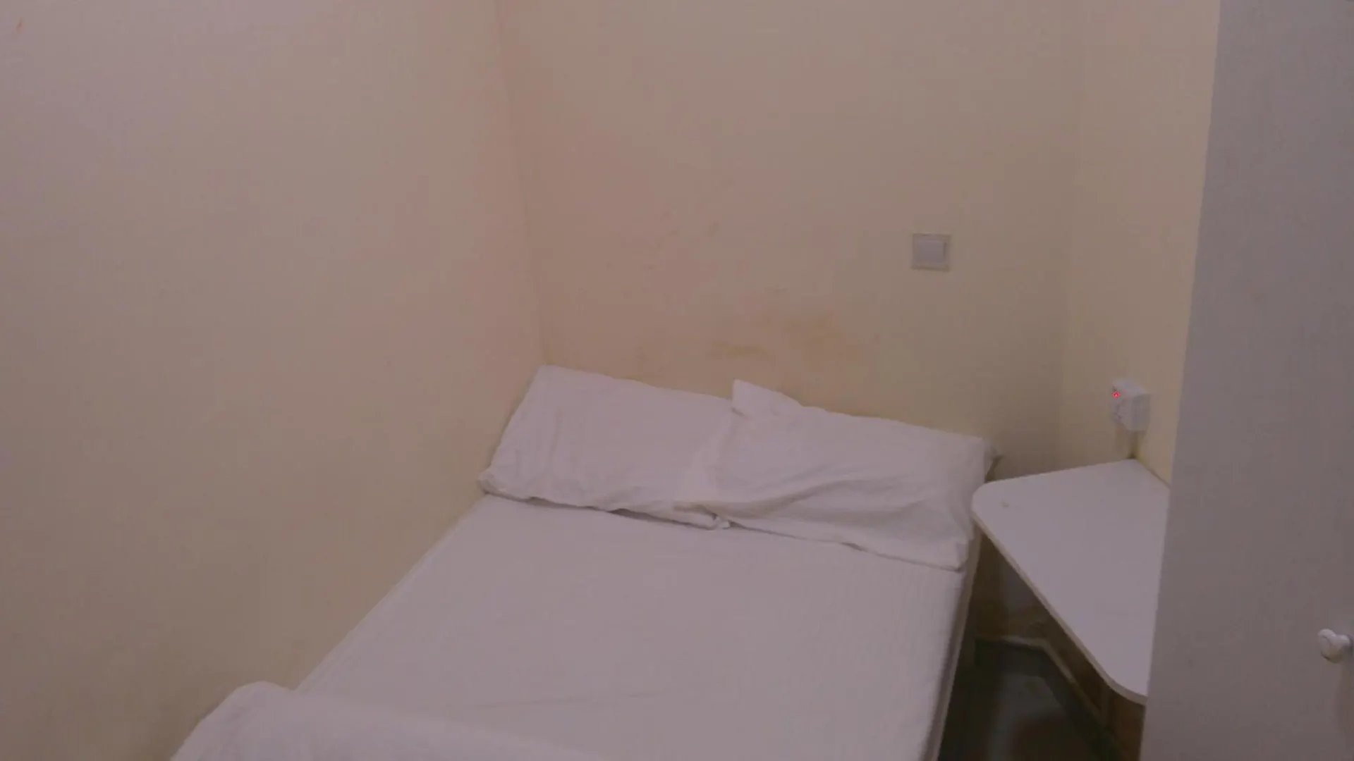 Ruby Star Budget Room With Shared Washroom Access G06 Dubai Birleşik Arap Emirlikleri